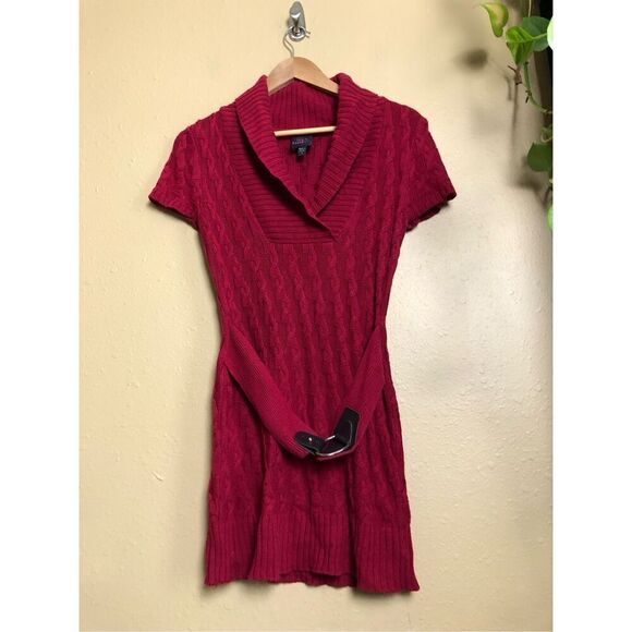 2 B Bebé Knit Red Sweater Pullover size Small - Picture 2 of 9